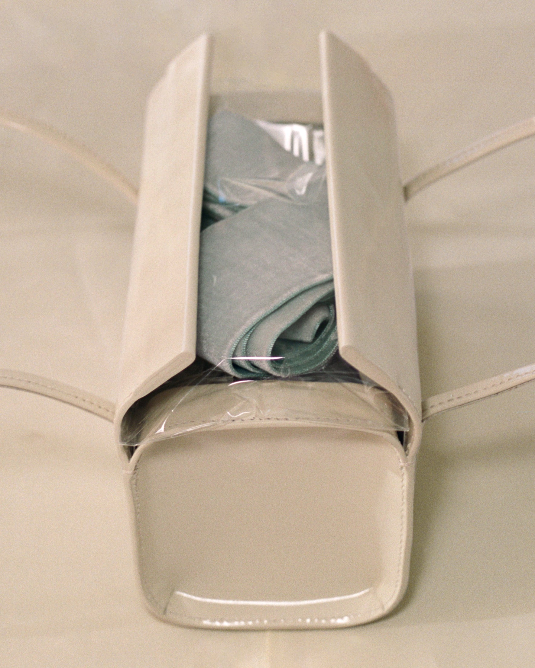 FANE_FANE par Esther Theaker et Beatrice Bonino_10