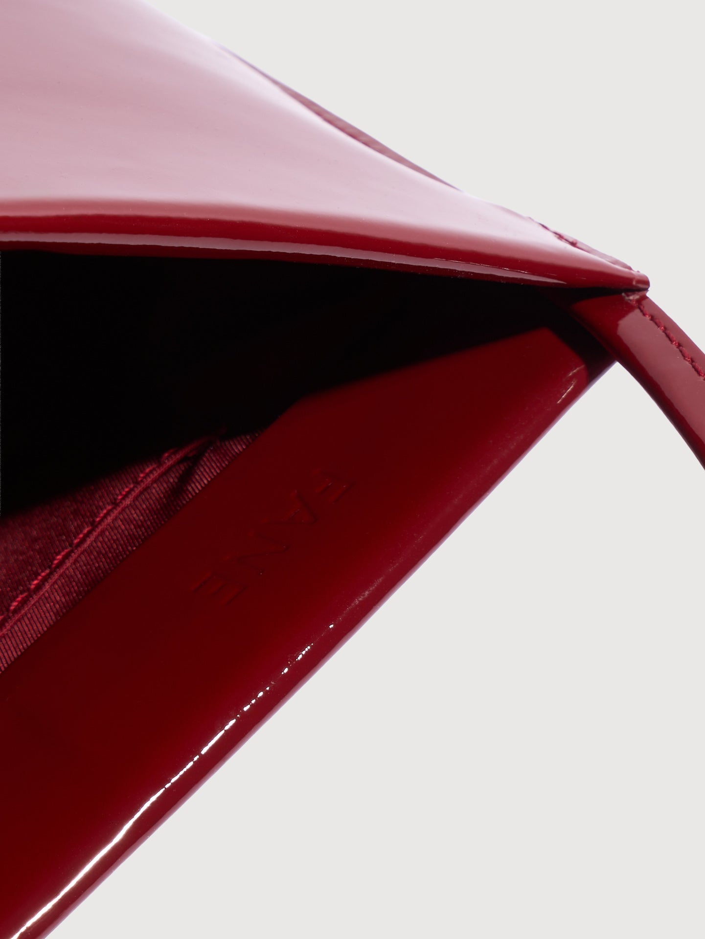 FANE, product: BRA - LIPSTICK PATENT LEATHER (Fig. 5)