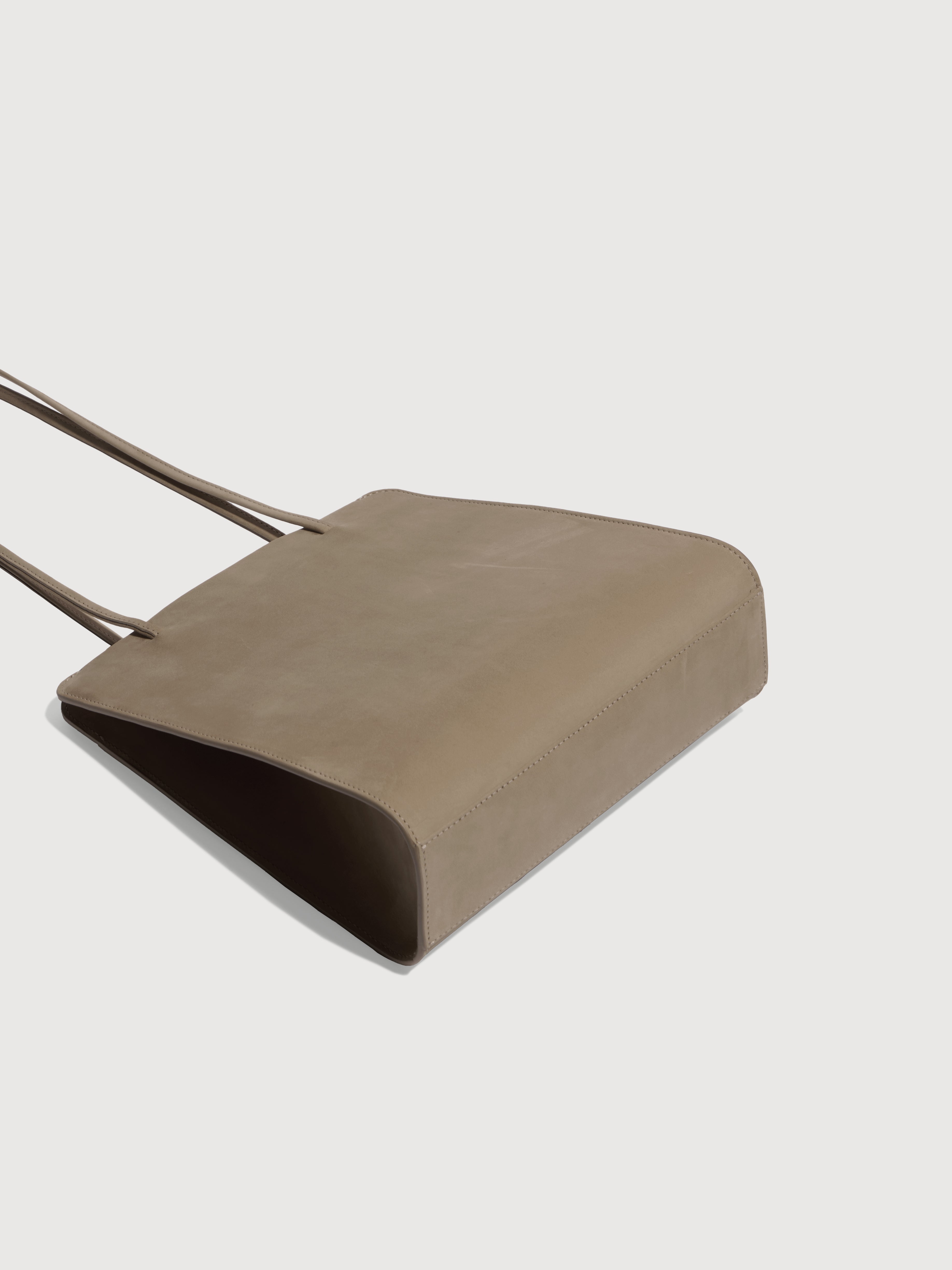 FANE, product: LISSE - NUBUCK BICHE  (Fig. 4)