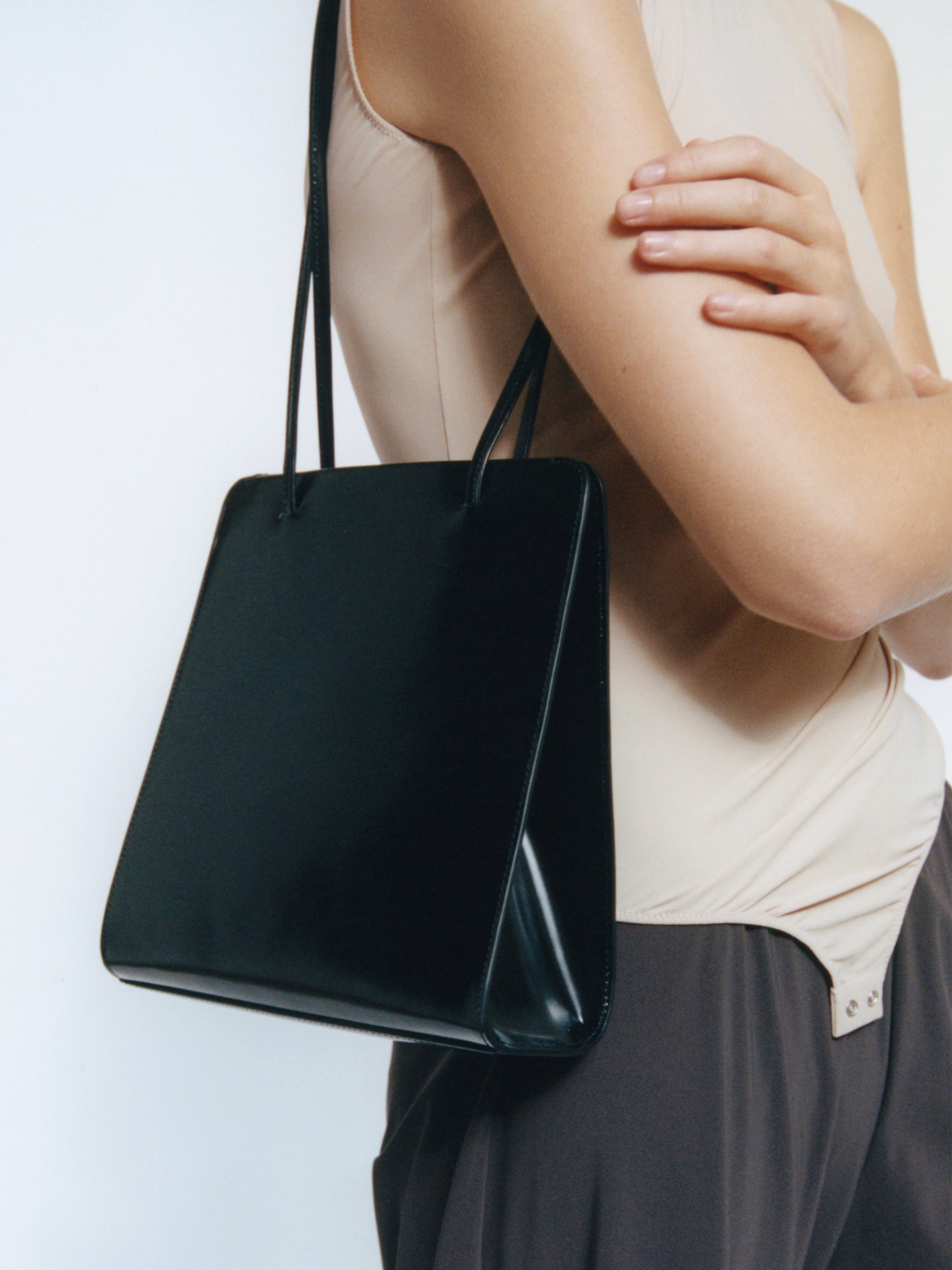 FANE, product: LISSE - SPAZZOLATO NOIR  (Fig. 6)