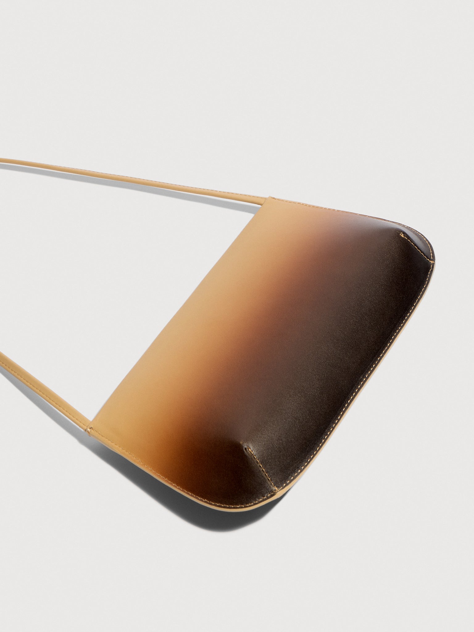 FANE, product: BRA - FLAMME GRADIENT LEATHER (Fig. 2)
