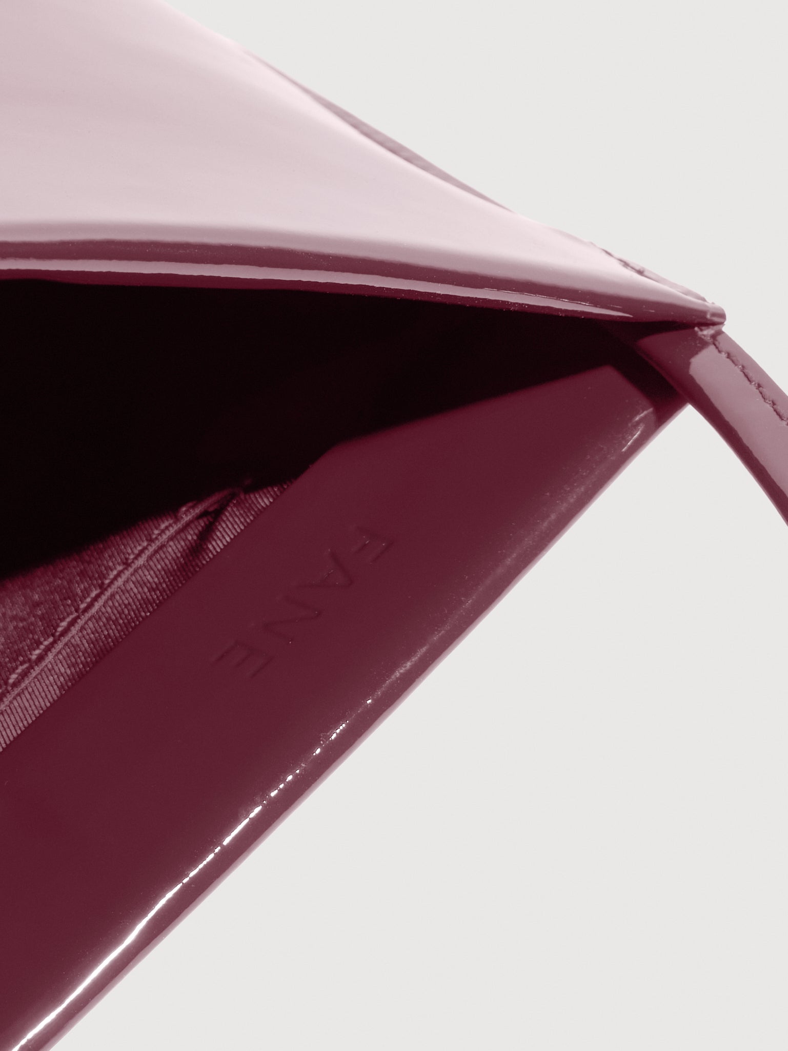 FANE, product: BRA - COULIS PATENT LEATHER (Fig. 5)