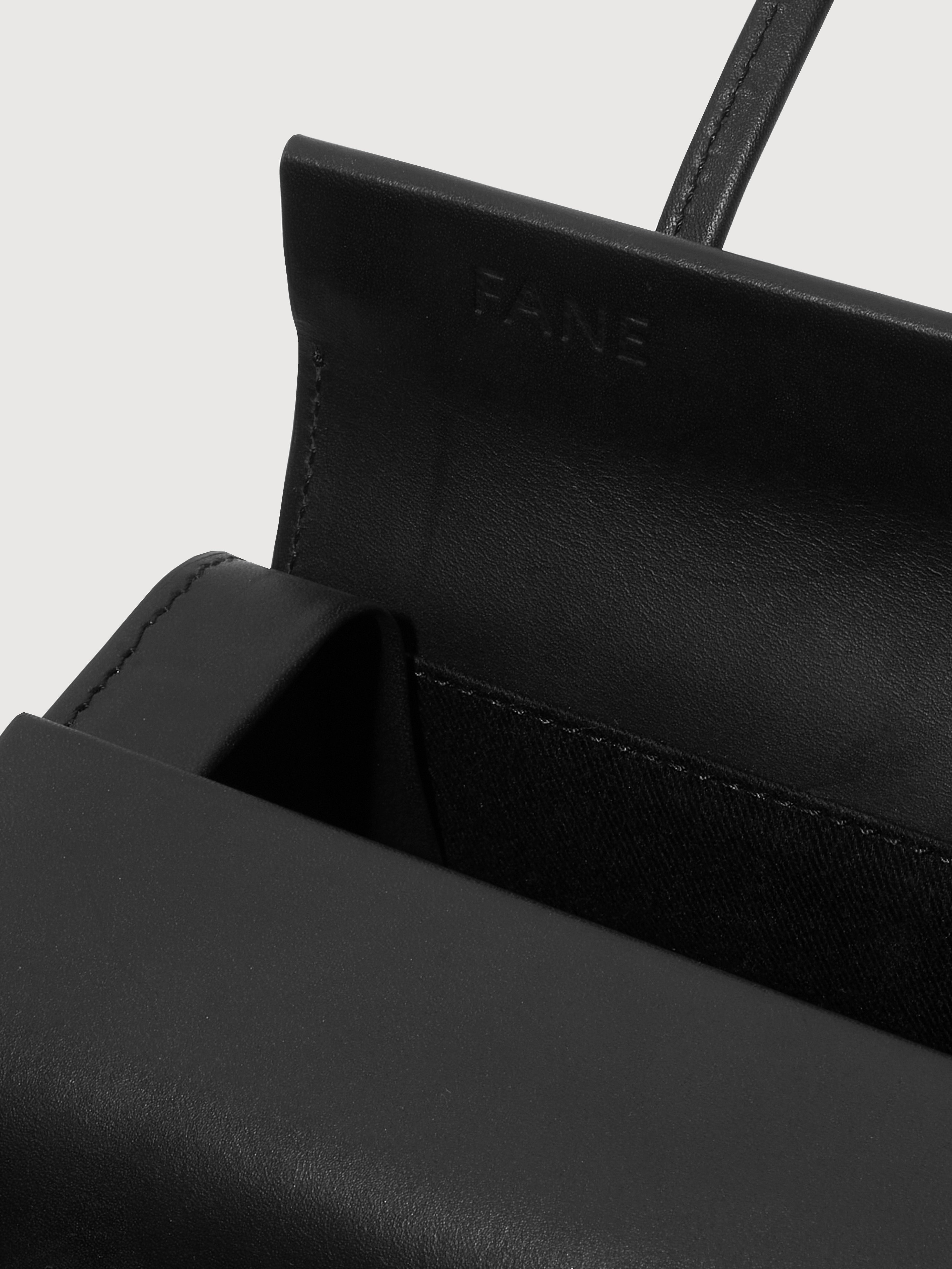 FANE, product: MIE - NOIR DOUBLE TANNED LEATHER (Fig. 4)